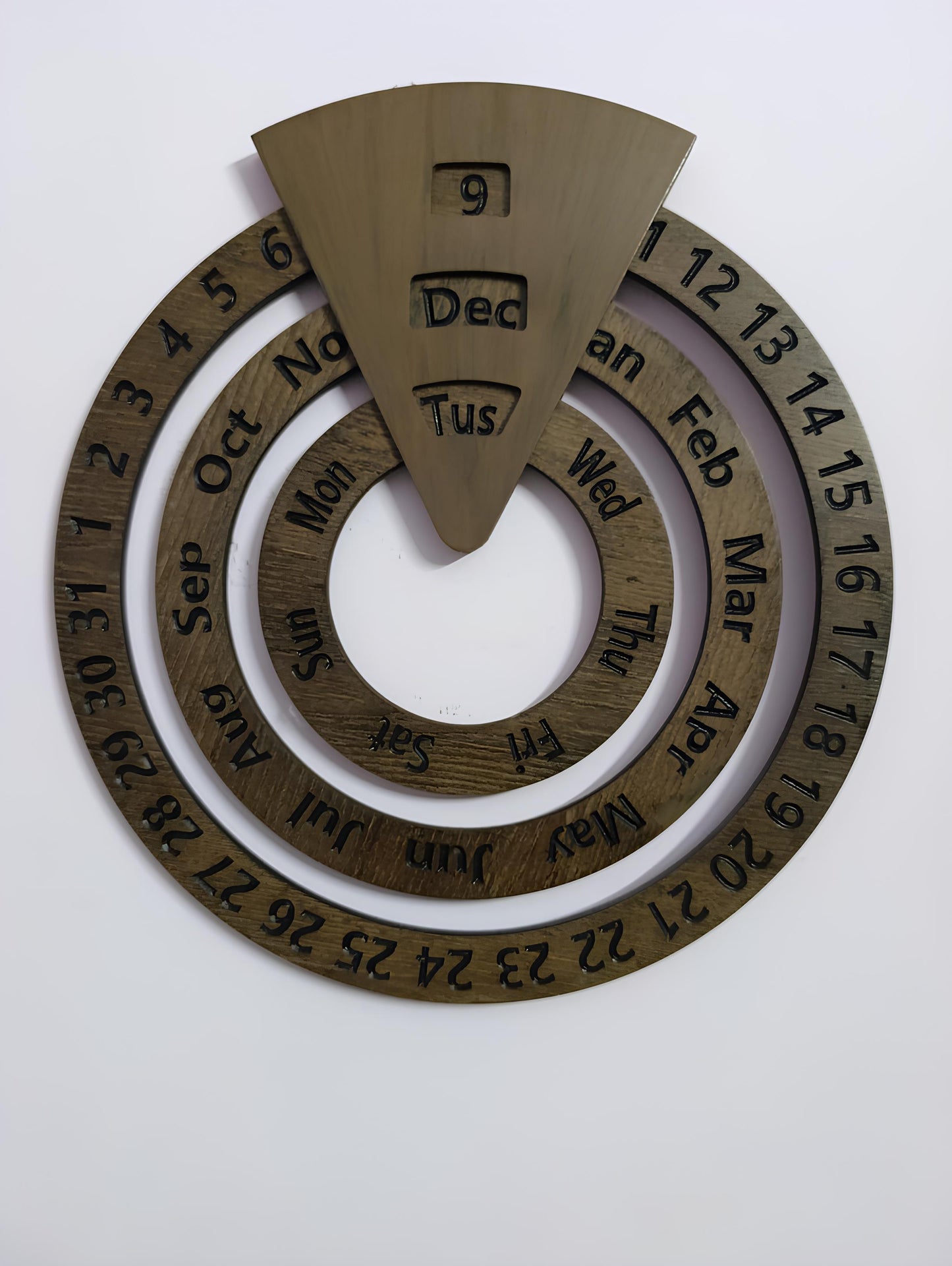 Wooden Perpetual Calendar – Timeless Desk &amp; Home Décor