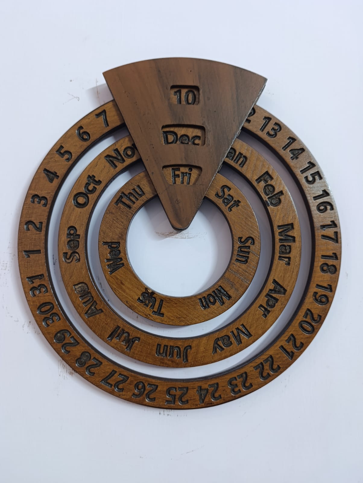 Wooden Wall Calendar Creative Round Wooden Concentric Calendar for Office Home School